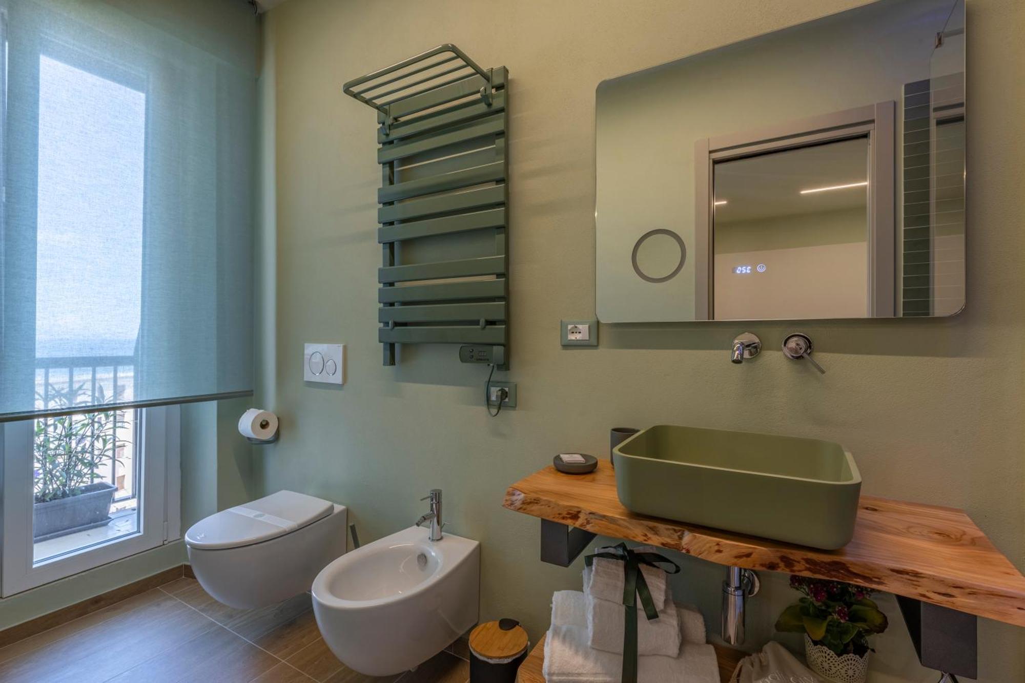 Luci Sul Mare -Boutique Rooms Follonica Ngoại thất bức ảnh