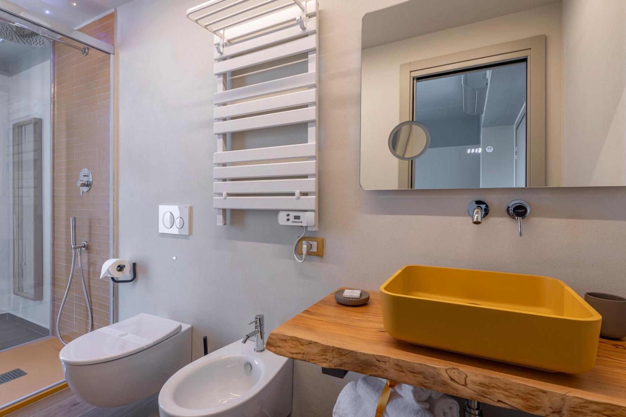 Luci Sul Mare -Boutique Rooms Follonica Ngoại thất bức ảnh