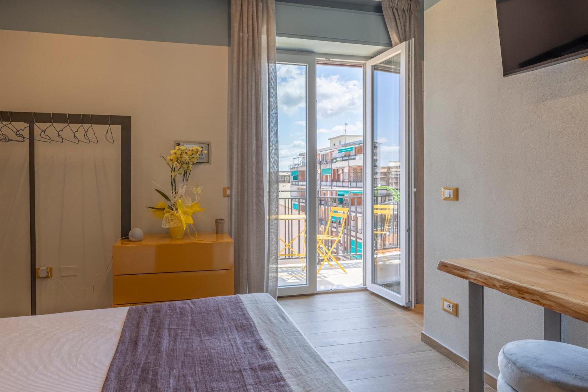 Luci Sul Mare -Boutique Rooms Follonica Ngoại thất bức ảnh